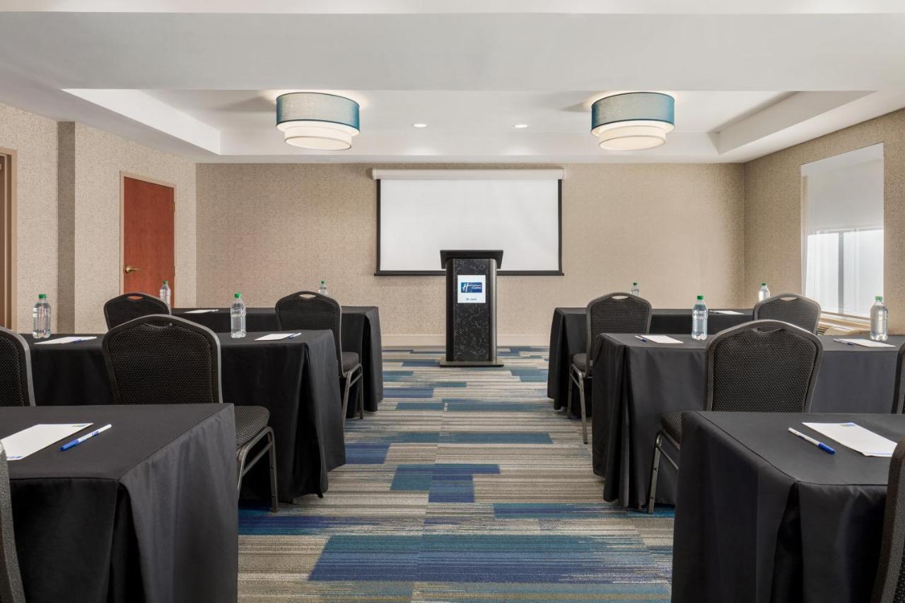 Holiday Inn Express & Suites Philadelphia - Mt Laurel By Ihg Mount Laurel Exterior foto