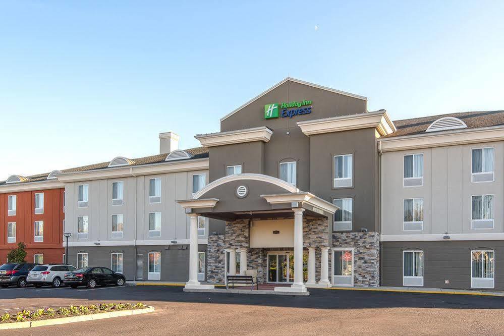 Holiday Inn Express & Suites Philadelphia - Mt Laurel By Ihg Mount Laurel Exterior foto